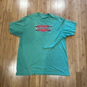 Levi short sleeve shirt size XL men’s